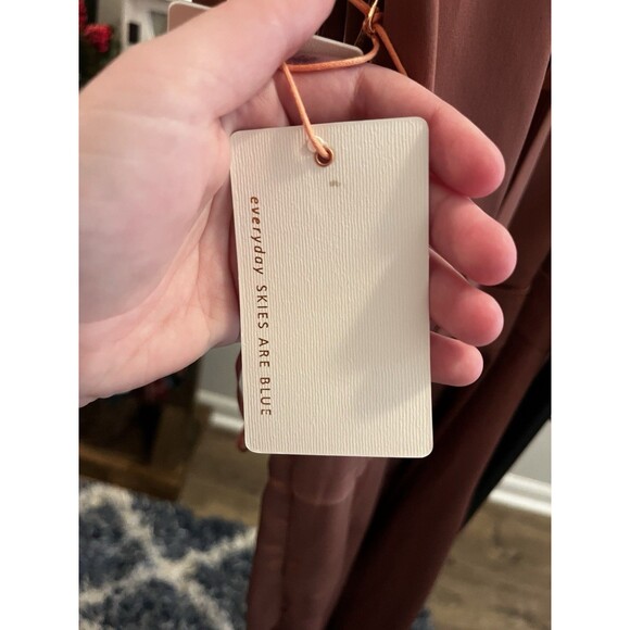 Skies Are Blue Satin Shoulder-Tie Pintuck Jumpsuit – Mauve – XS – NWT - Picture 7 of 12